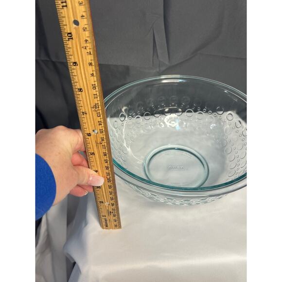 Pyrex 325 Dots Test Pattern Clear Aqua Blue Tint Glass Mixing Bowl 2.5 Quart - Picture 8 of 11